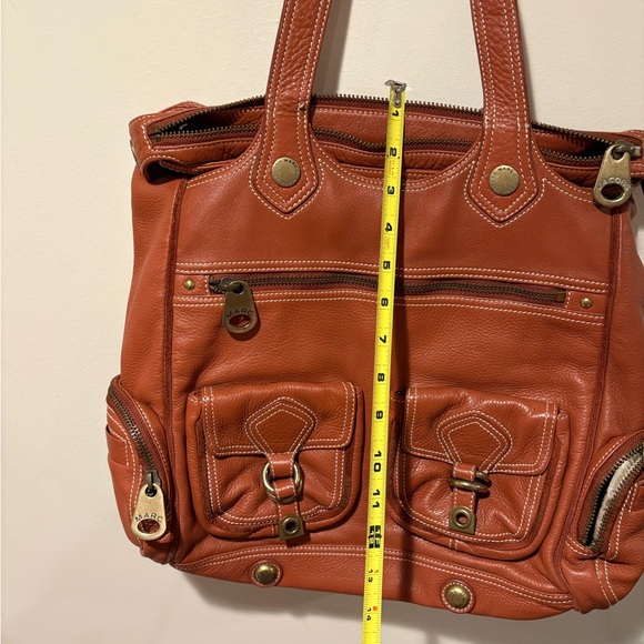 Marc Jacobs Tan Leather Tote with Textured Finish - Picture 3 of 4